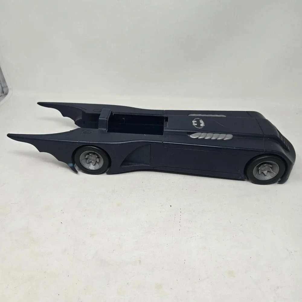 Vintage 1993 Kenner Batman The Animated Series Batmobile Vehicle DC Comics Black